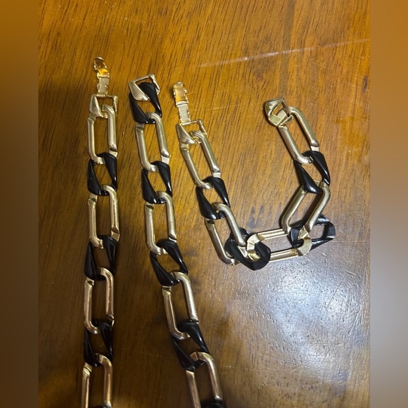 Gold & Black Link Necklace and Bracelet Set - Picture 2 of 4